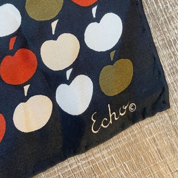 60s 70s Vintage Echo Italy Silk Scarf Novelty Apple Print Retro Mod Twee Swiftie - Picture 4 of 6